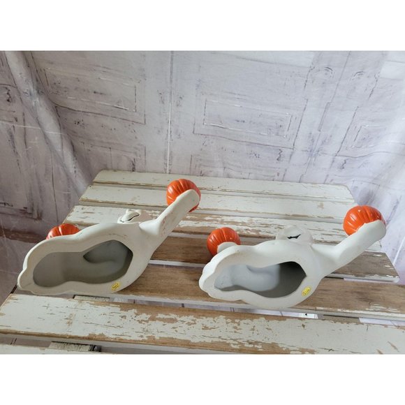 Vintage ceramic ghost candelabra decor candle hold - Picture 8 of 9